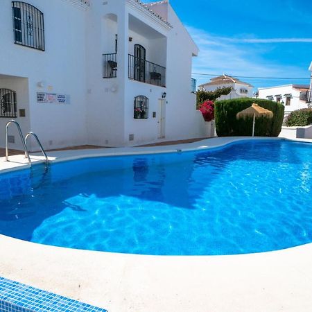 Pinos 11 Menyber Apartment Nerja Luaran gambar